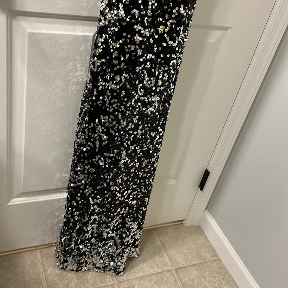Sequin prom dress - Picture 4 of 9